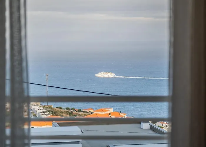 Canico By Madeira Sun Travel Appartement